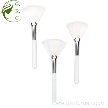 Cosmetic Fan Brush Mini Facial Makeup Fan Brush